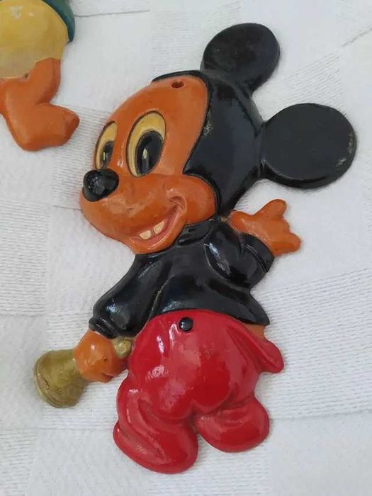 Figuras Disney Barro de parede