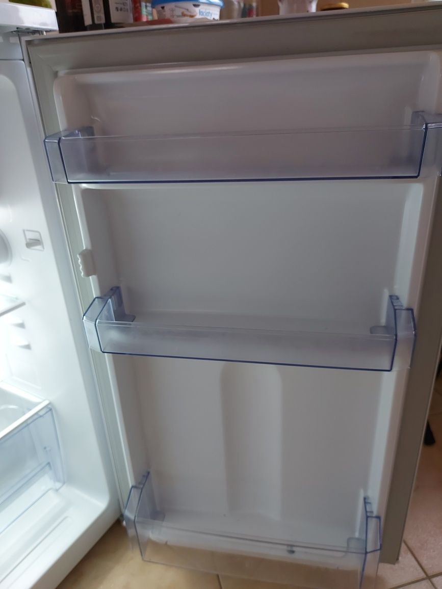 Lodówka Beko TS19033ON