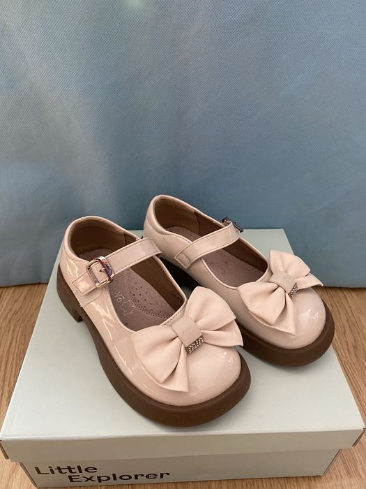 Туфлі святкові на дівчинку 29