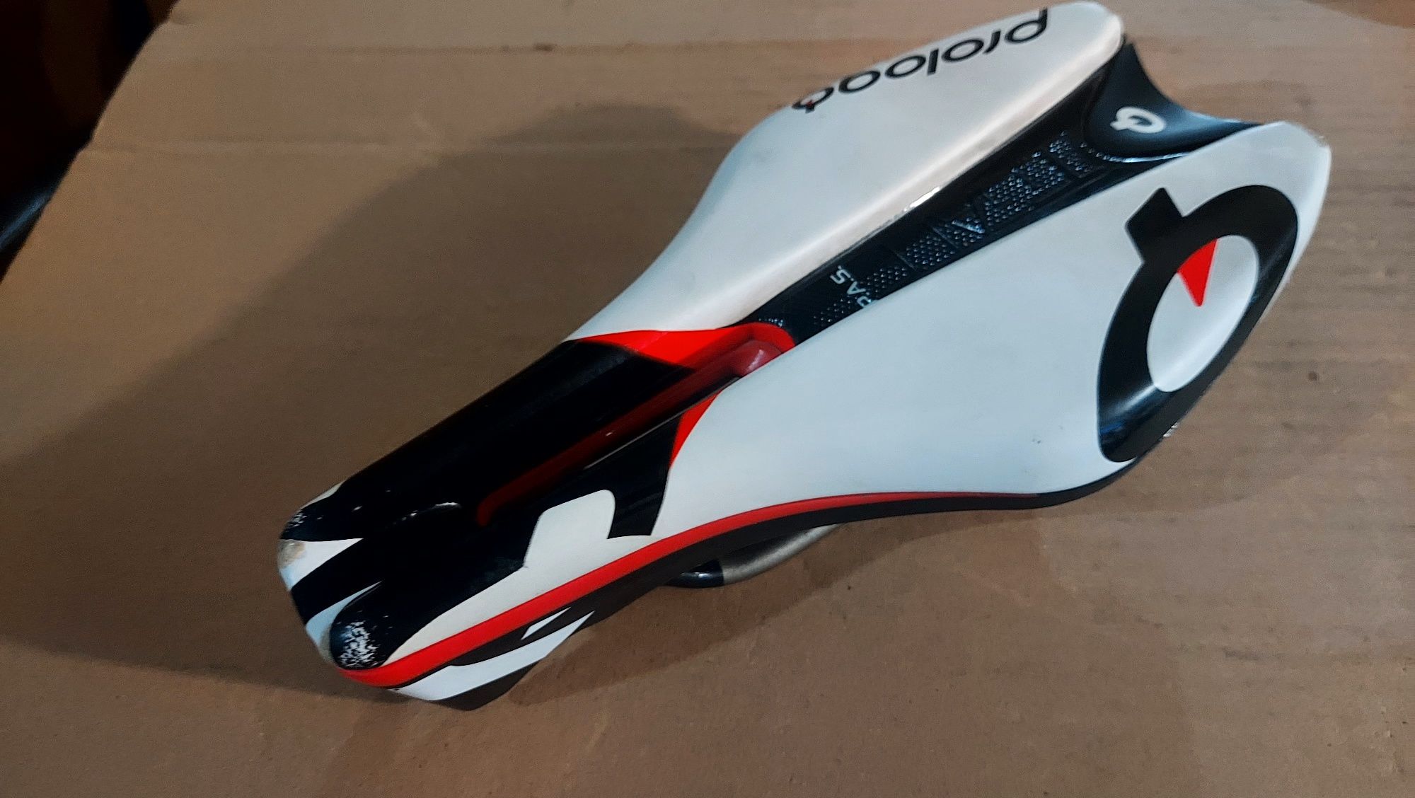 Selins  SMP Well   TT Selle Italia T3 novo é Prólogo Pas TT