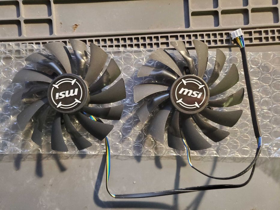 Вентилятор видеокарт MSI Gigabyte PLD10010  95мм