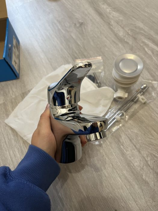 Bateria umywalkowa do łazienki