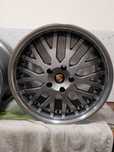 4 szt felgi aluminiowe 9,5J/20" 5x130 Et 48 polerowany rant