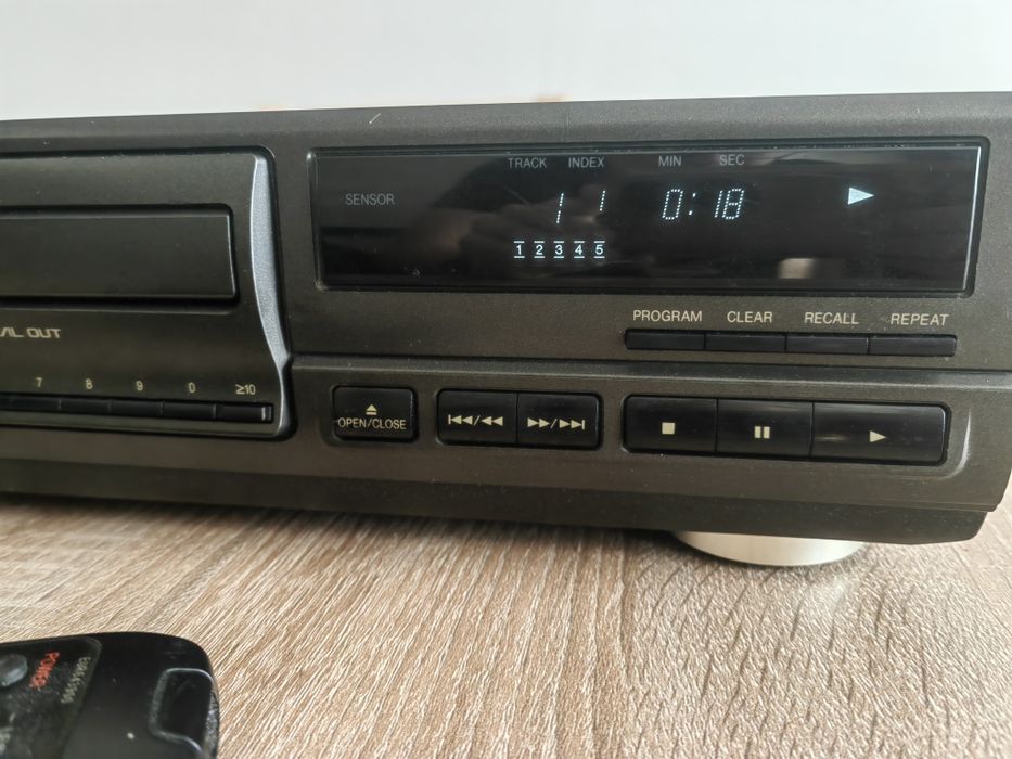 Odtwarzacz CD Technics sl-pg590 player vintahe pilot
