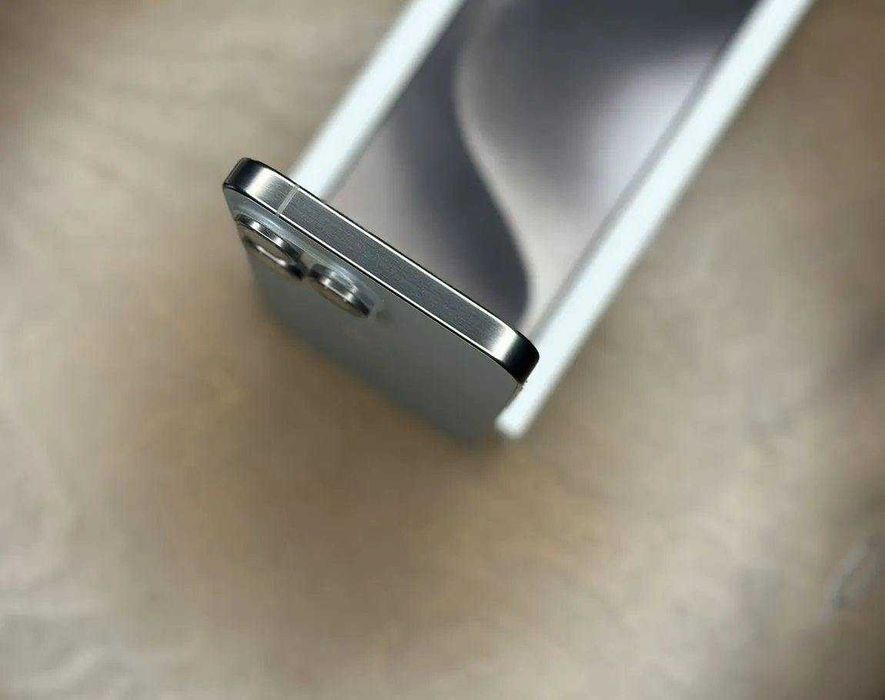 iPhone 15 Pro Max, 256 ГБ