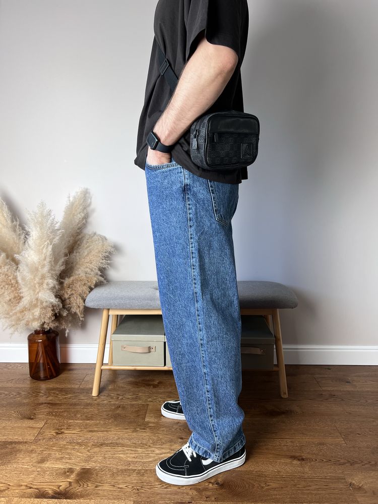 Чоловічі Джинси BERSHKA Loose Baggy