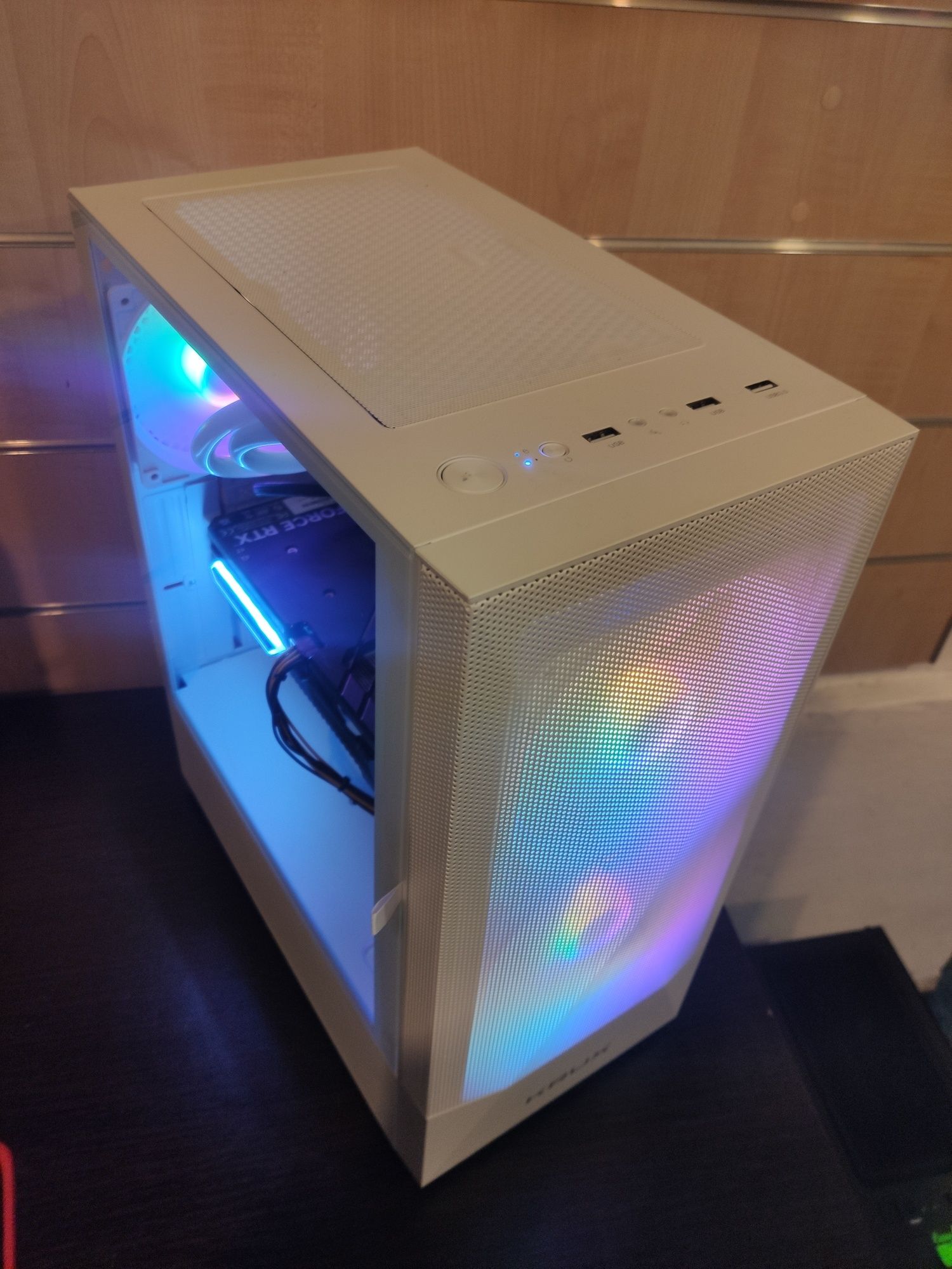 i7-8700, LEDKomputer do gier, woda, 32GB DDR4,RTX 4060, 1 TB,Win 11