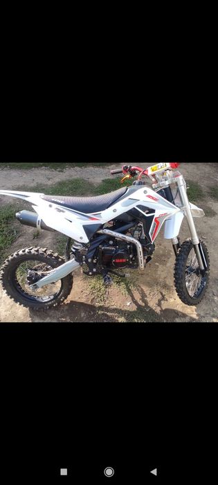 Мотоцикл bse 125m³