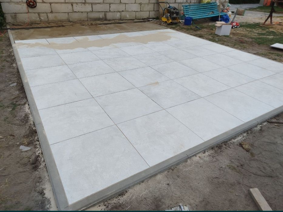 Usługi brukarskie usługi ogólnobudowlane prace ziemne wypożyczalnia