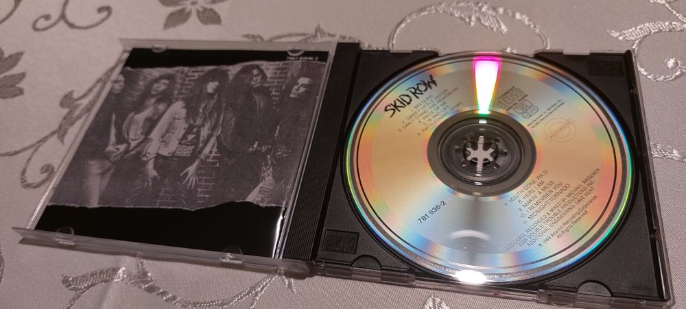 Skid ROW *skid row*Iwyd.