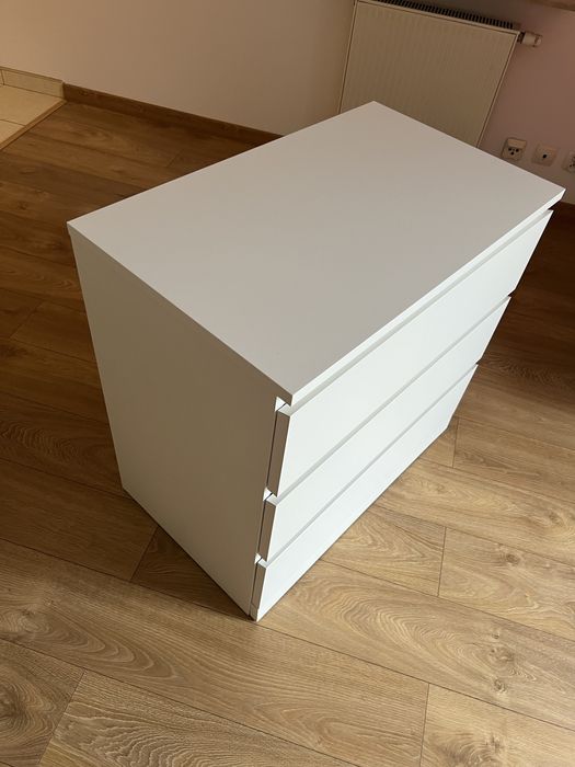 Komoda IKEA malm