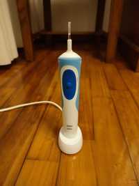 Escova Elétrica Oral-b + carregador