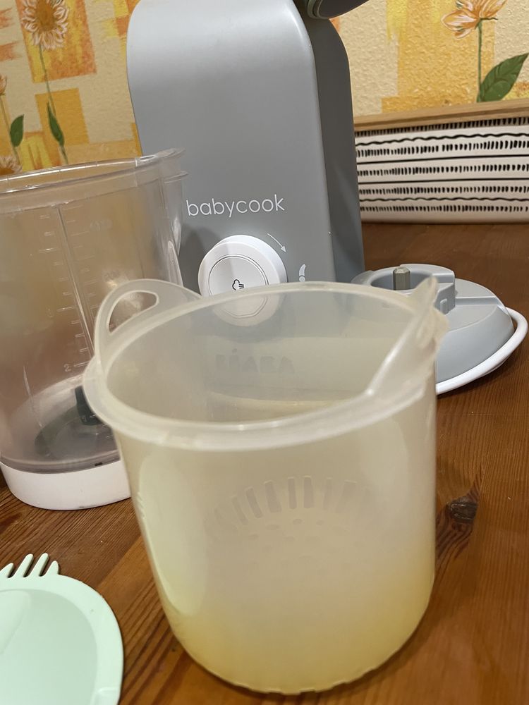 Пароварка блендер Beaba Babycook