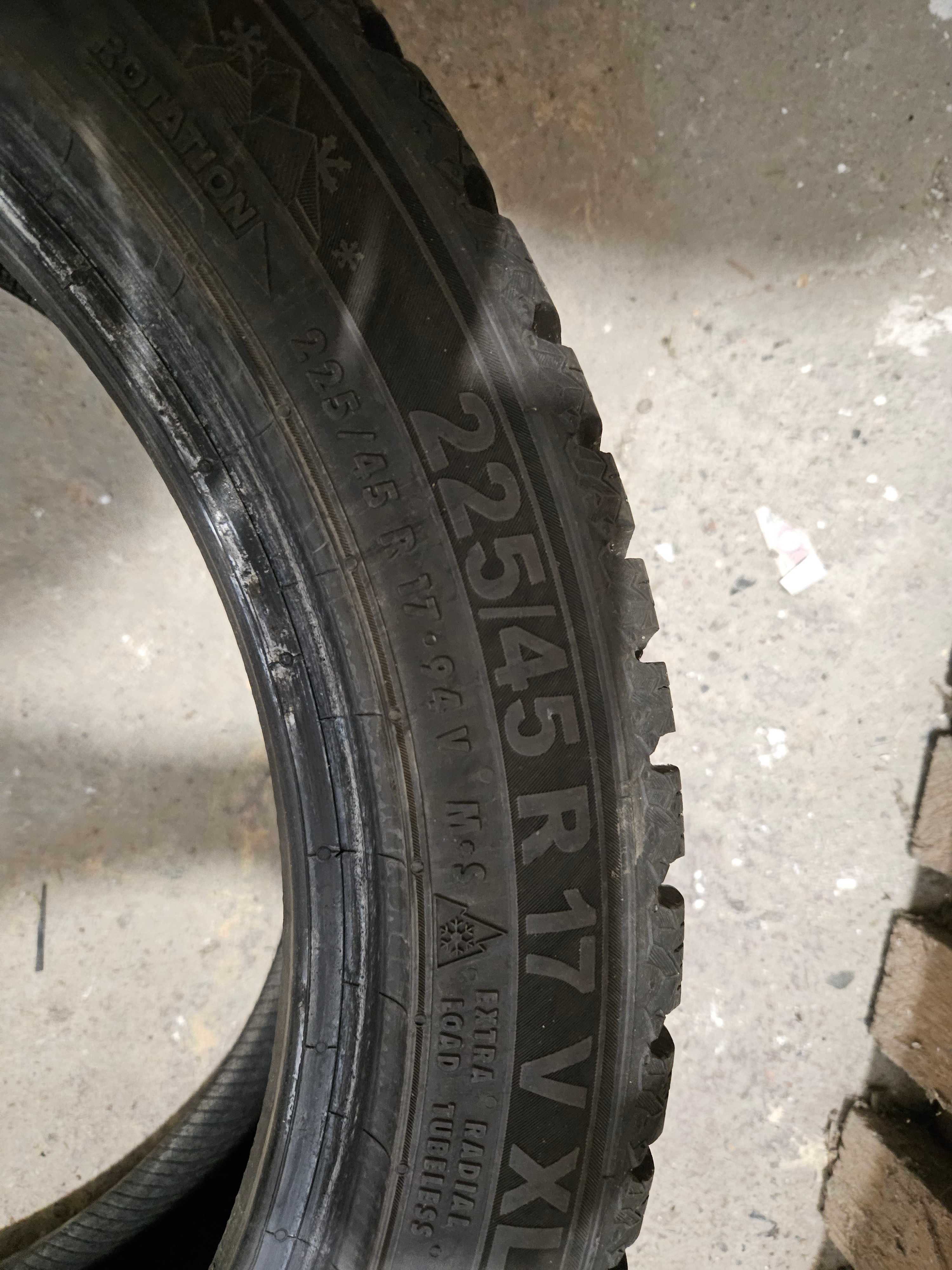 Opony zimowe Semperit Speed Grip 225/45/17