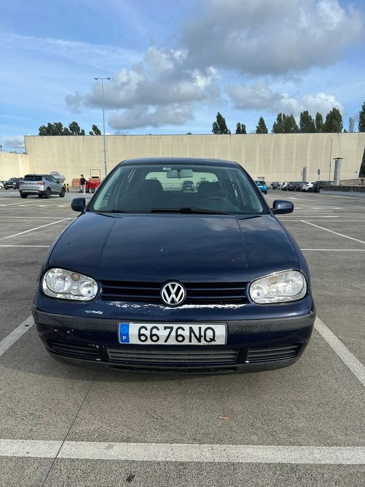 VW Golf IV – 1.4 Gasolina – 173 mil km – Bom Estado