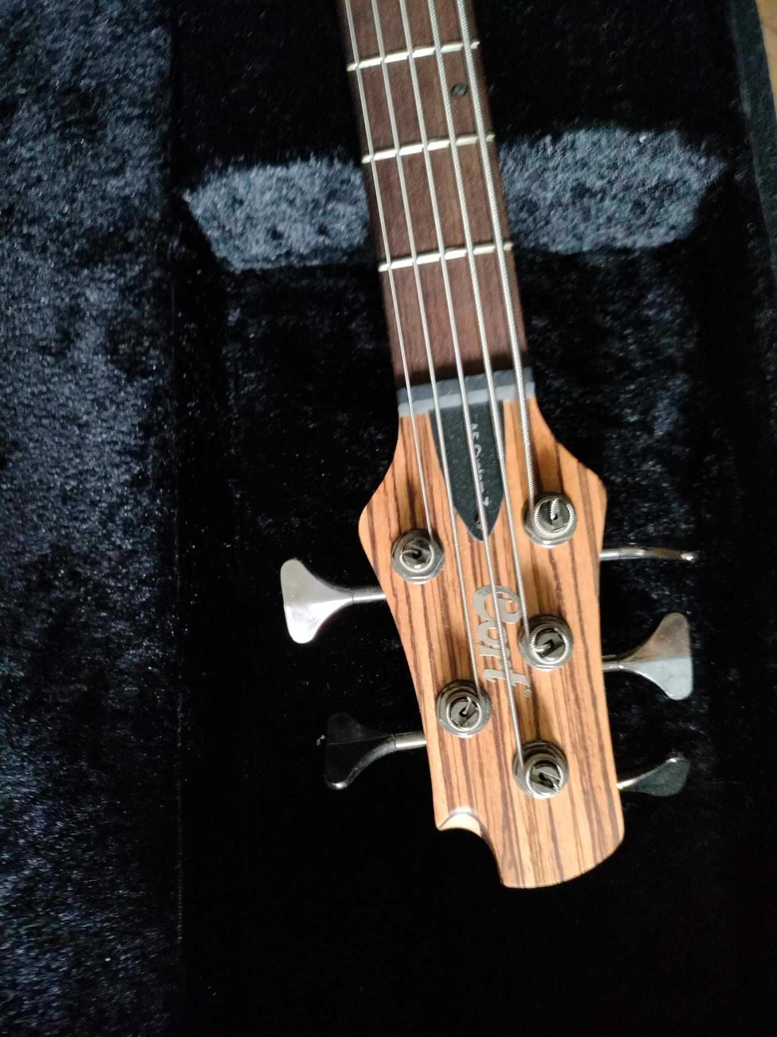 Gitara basowa Cort A 5 custom Z. Stan idealny. Raz użyta.