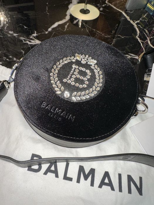 Balmain велюрова чорна сумка коло
