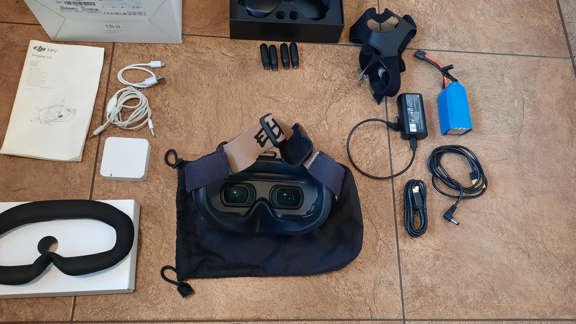 DJI goggles v2 plus dodatki