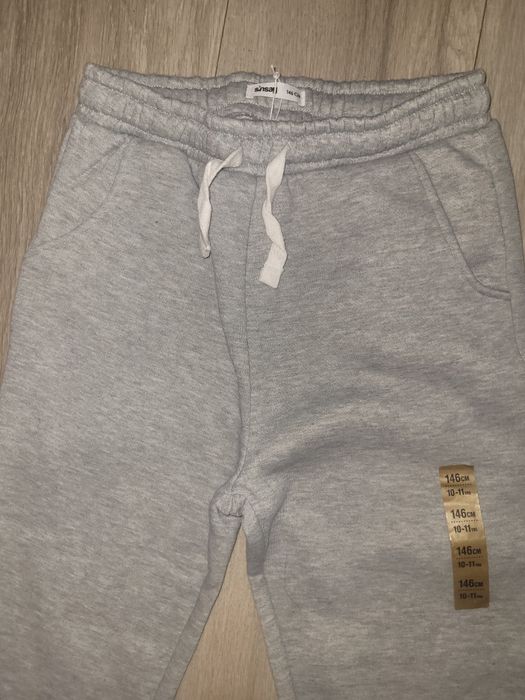 Spodnie dresowe ocieplane