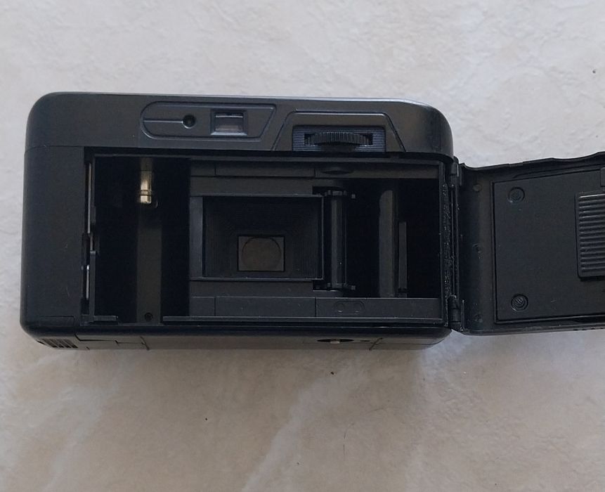 Máquina fotográfica analógica Olympus Go