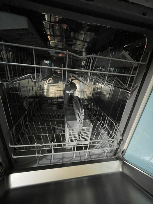 Máquina de lavar louça como nova em Leça da palmeira