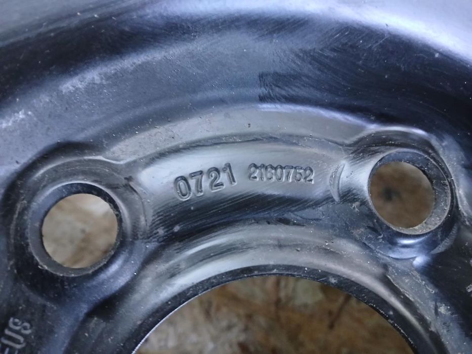 Jante frente esquerda MERCEDES-BENZ Citan (420)