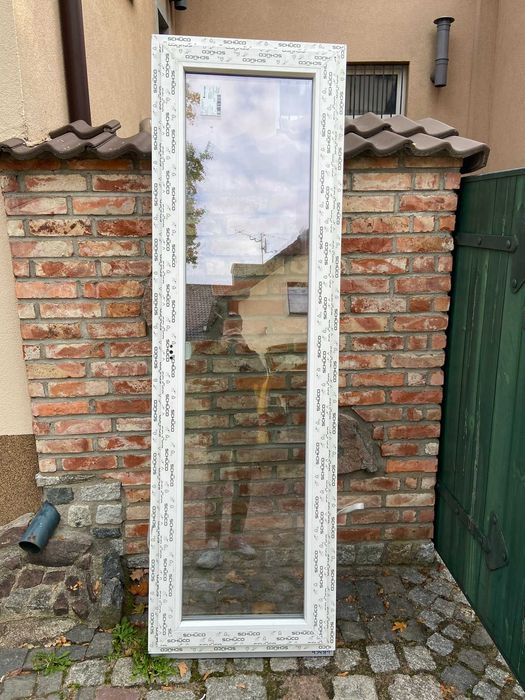 Okno balkonowe 70x225