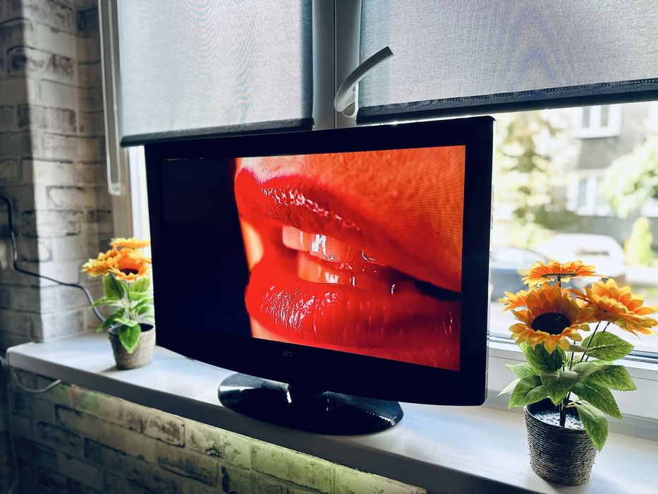 Telewizor AOC 26 Cali Smart WIFI