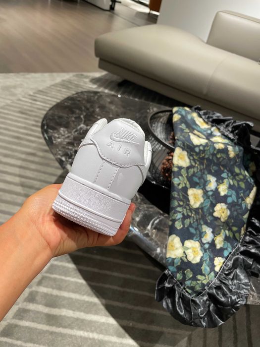 Buty meskie Mokasyny Nike_Air_Force_1_Low_White_R.45