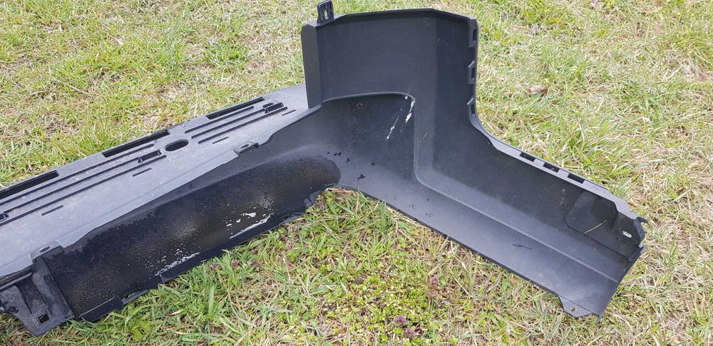 zderzak tył Land Rover Discovery 4 IV