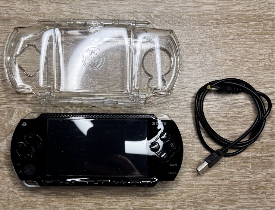 Портативная игровая приставка консоль Sony PlayStation PSP 1000 32gb