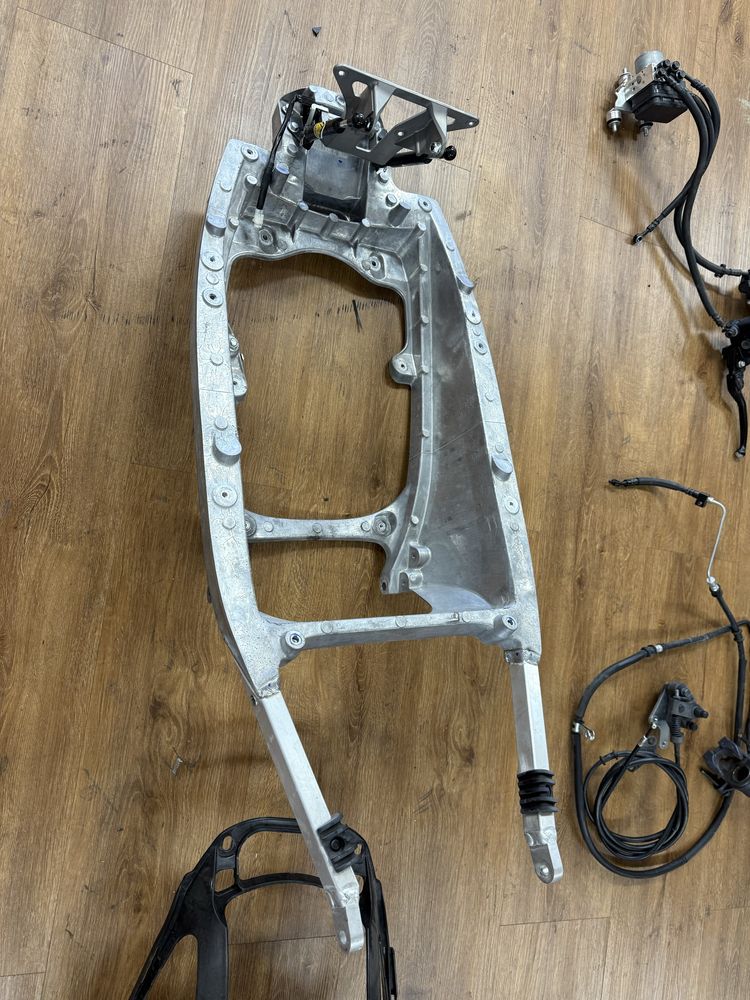 Pecas tmax 530 iron max