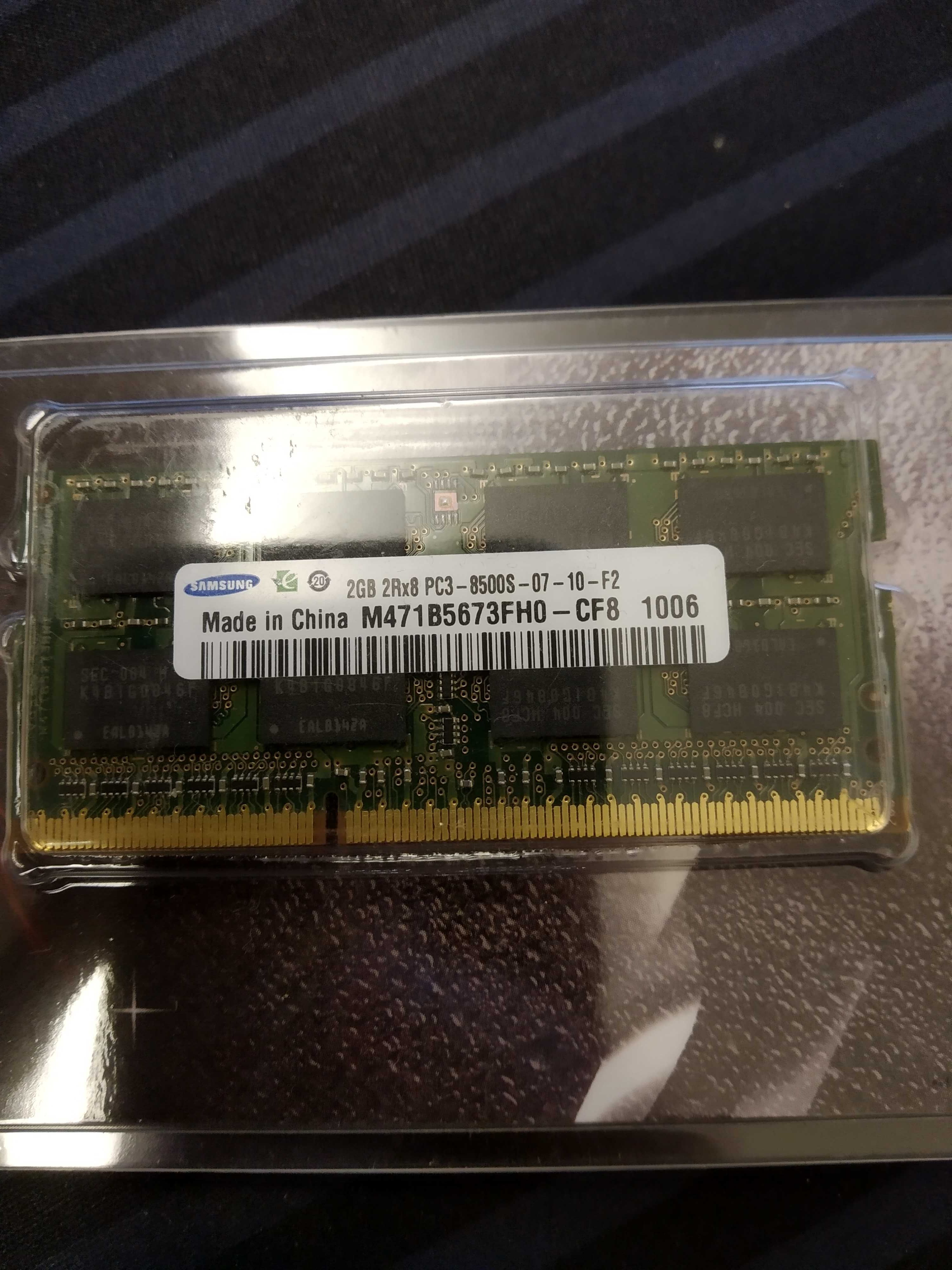 Vendo memória para portátil 2x 2GB DDR3 1066MHz