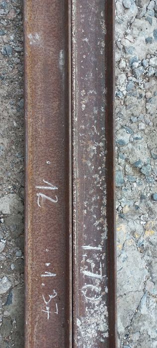 Швелерь металевий