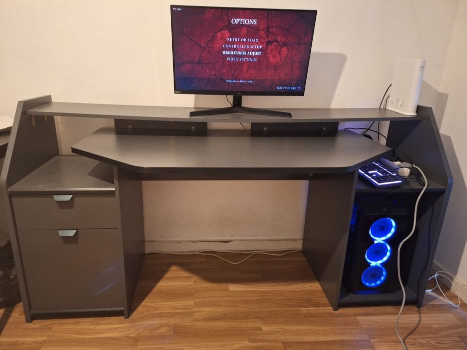 Mesa gaming grande