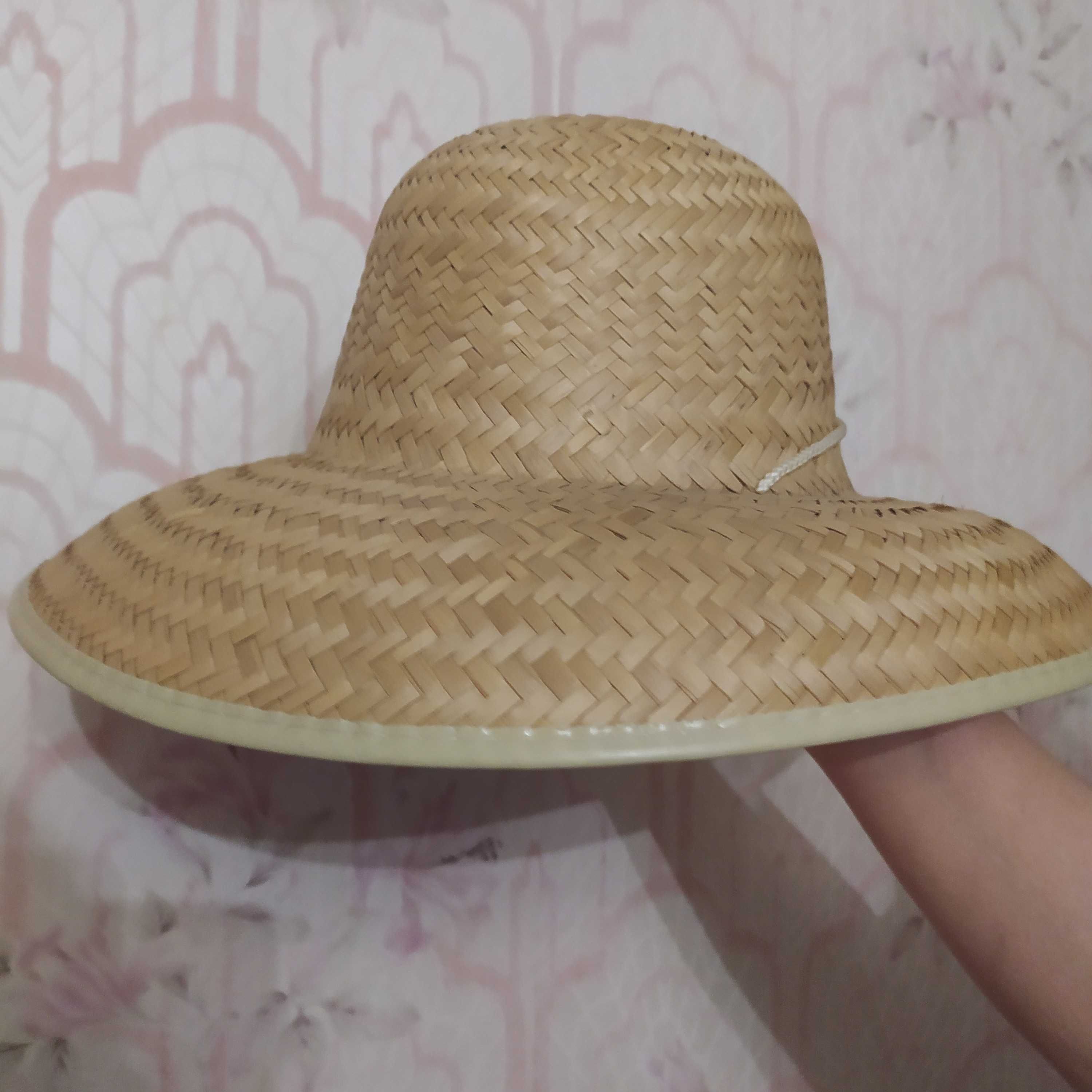 Шляпа из натуральной соломки