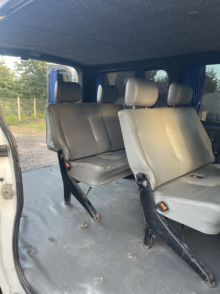 Opel Vivaro 2004