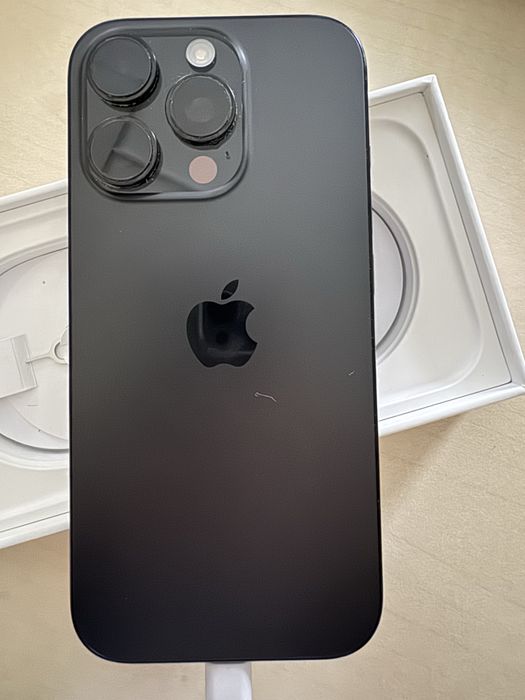 Iphone 16 Pro 256 Gb Black Titanium