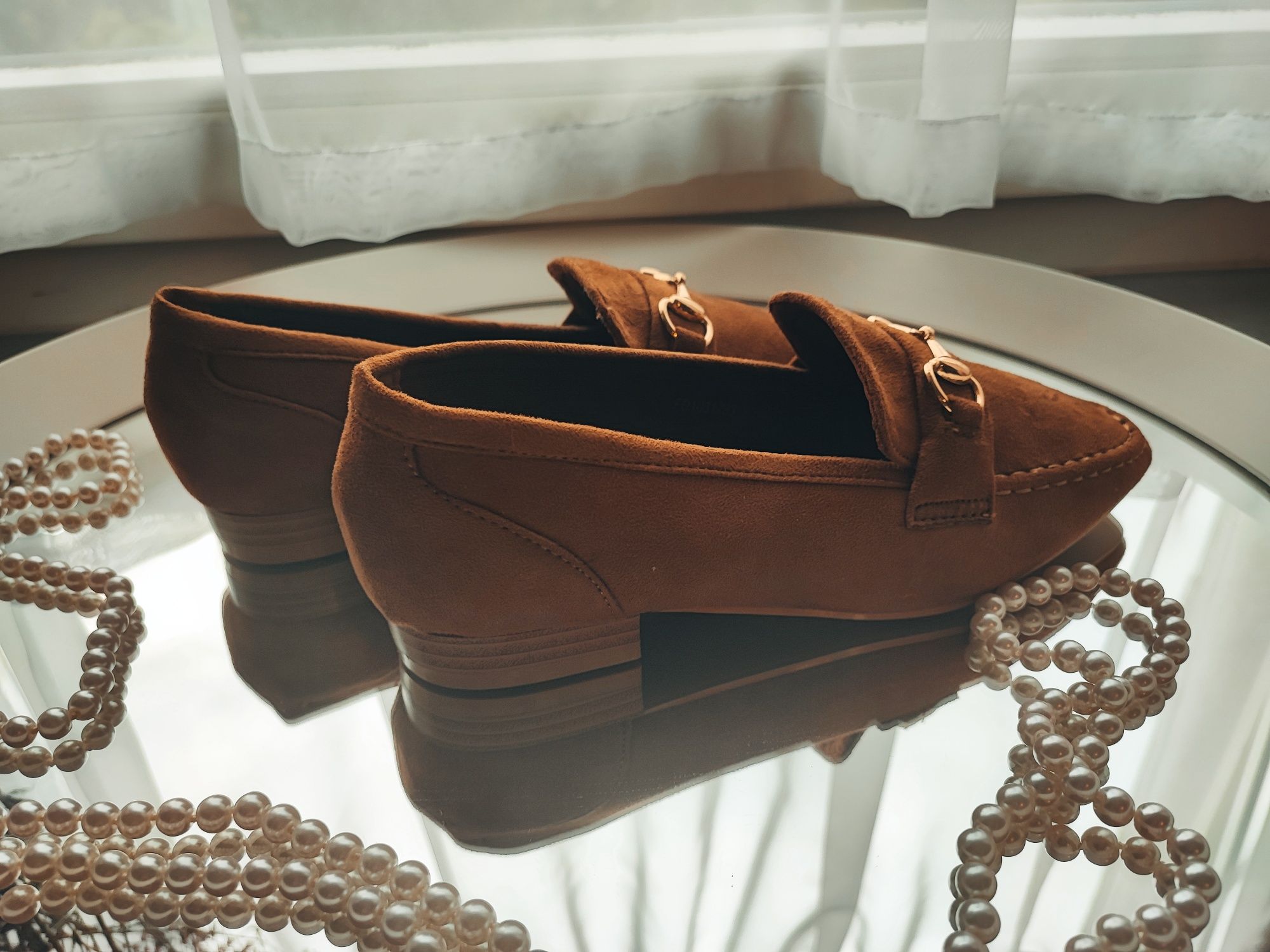 Nowe a'la zamszowe loafersy damskie Boohoo - rozm 35, 5