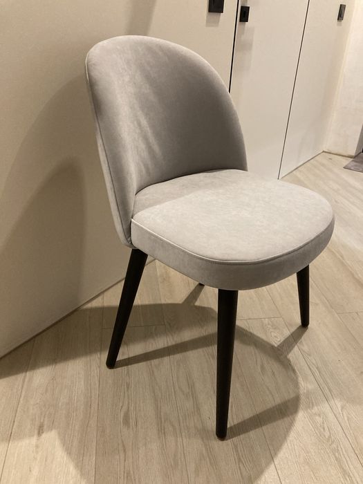 Стільці, крісла для кухні