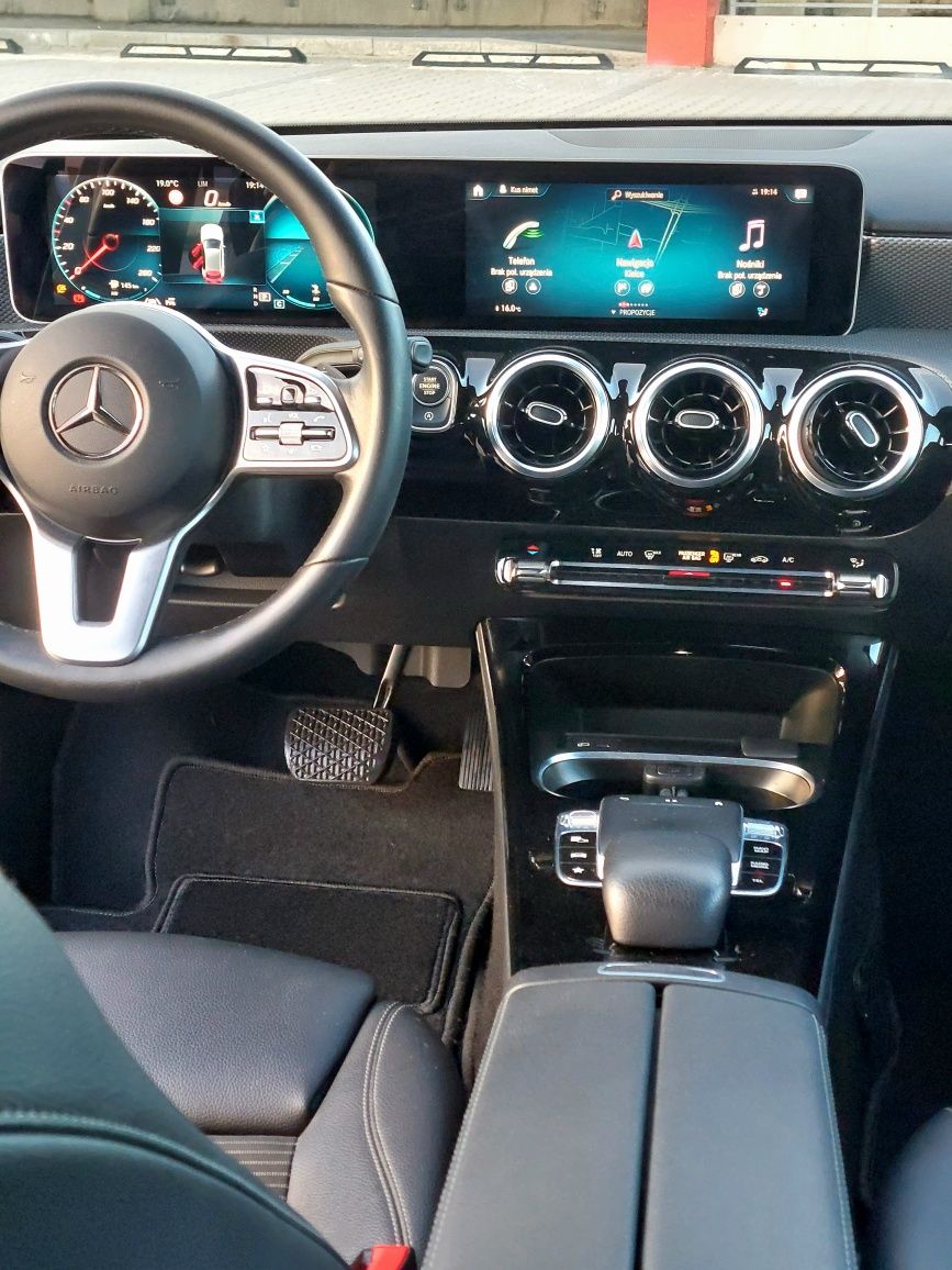 Mercedes A 180 automat 2018r