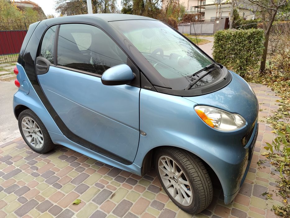 Smart Fortwo Electric Drive 2012 — 35 000 км, ідеальний міський кар