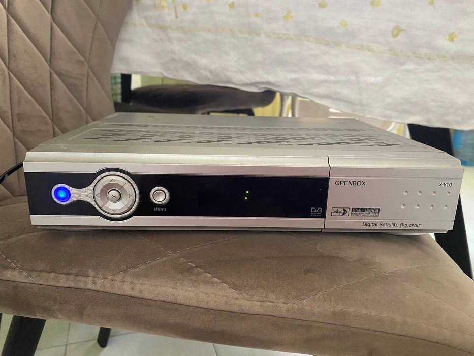 Супутниковий тюнер Openbox X-810