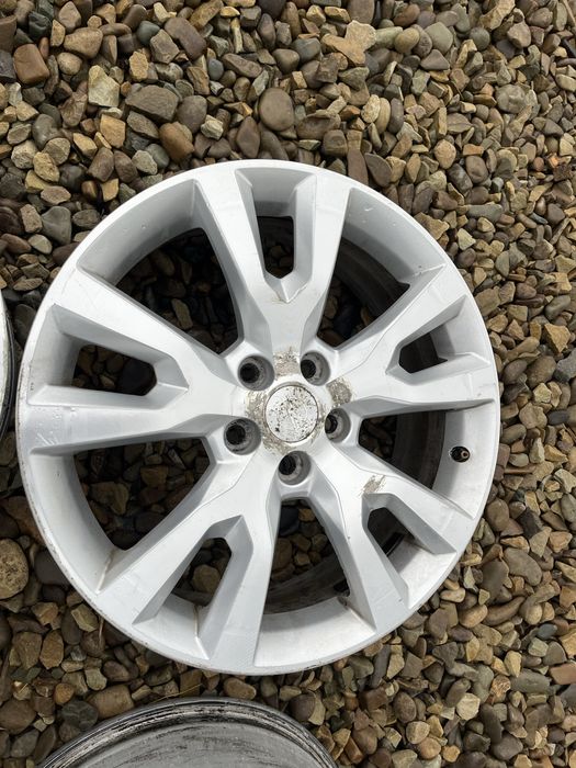 Комплект легкосплавних дисків LC107 з параметрами 5x115 R19 7J ET45