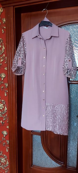 Продам сукні 44,46,48,50 розмір