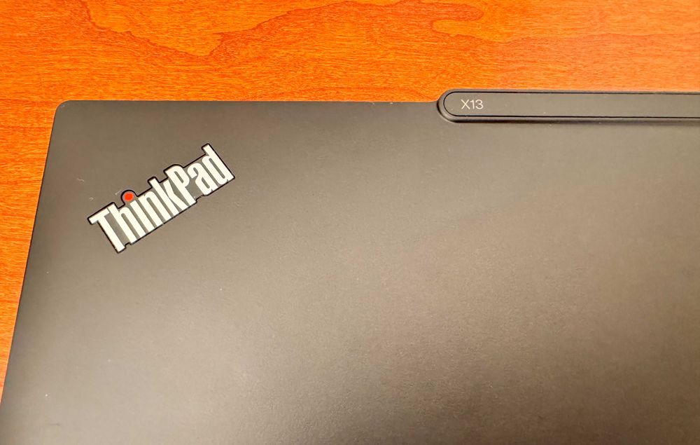 Lenovo ThinkPad X13 Gen5|13.3"FHD Tactil|Intel Ultra 5|32G Ram|Ssd 1TB