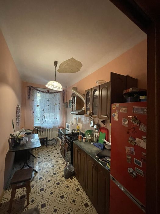 Продам 2-ком «сталинку» Пастера/Торговая