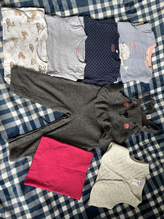 Zestaw ubranek dla dziewczynki 74/80