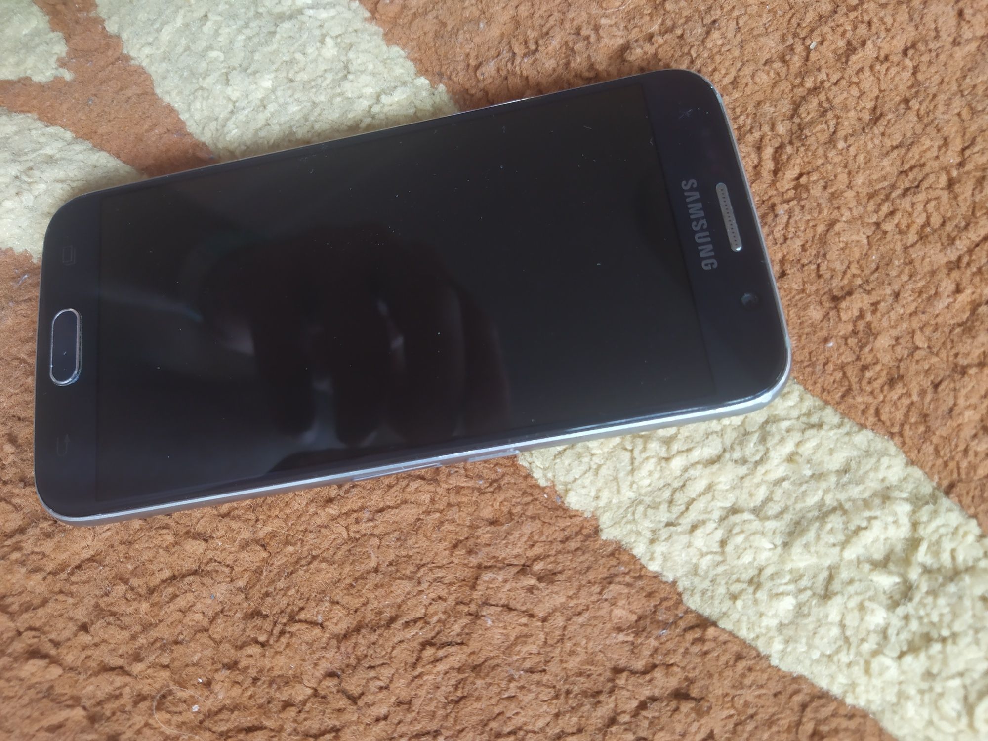 Samsung S6 g920 на деталі