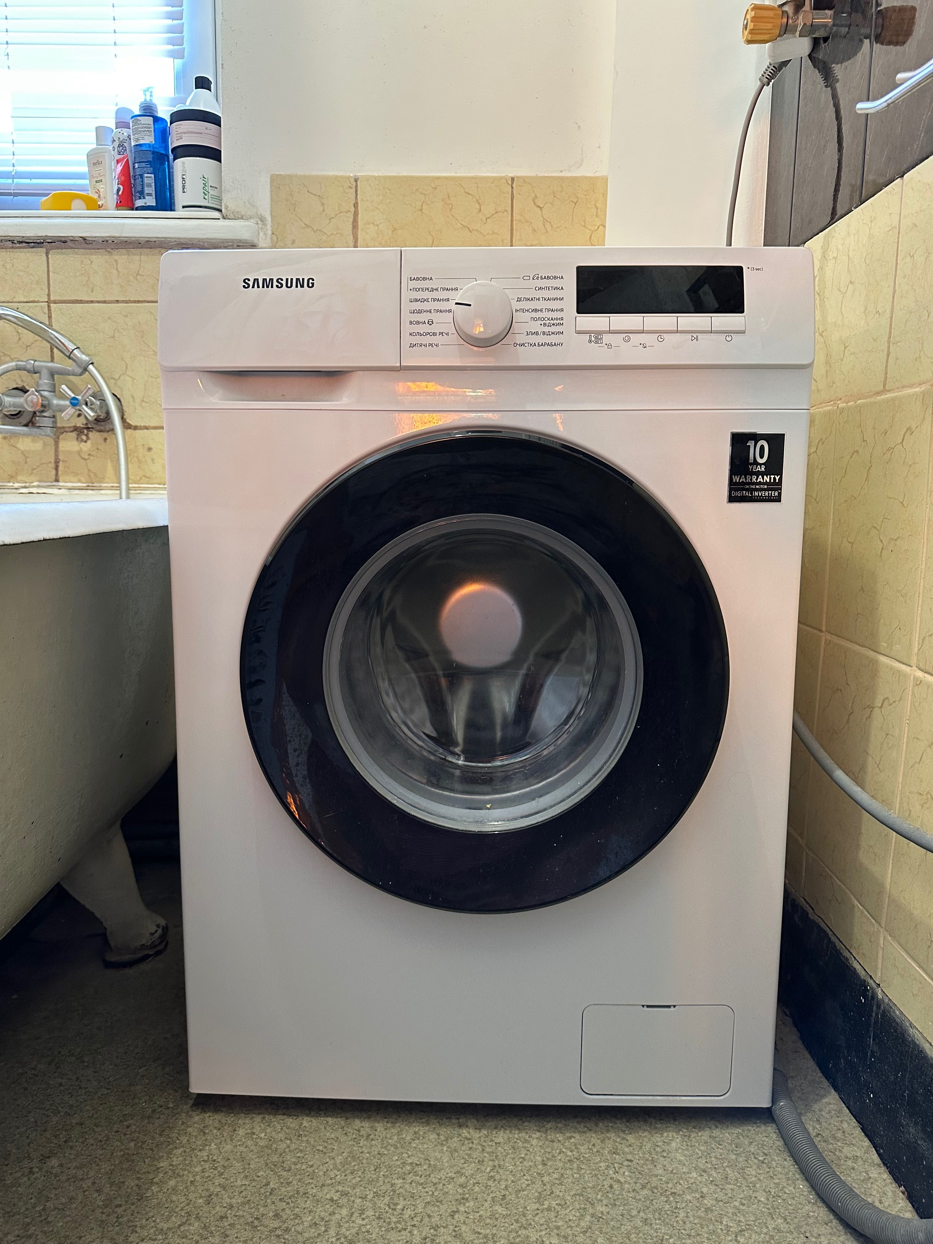 Пральна машина Samsung WW70T3020BW/UA